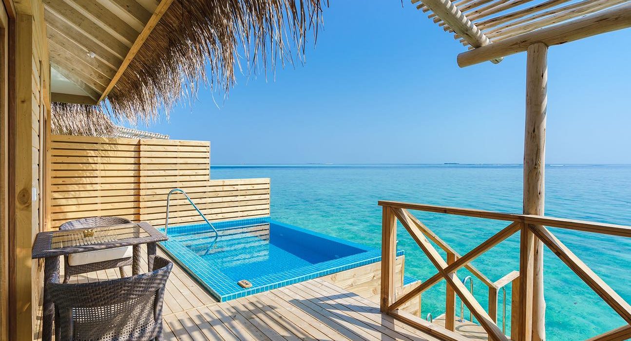 Luxury 5* Couples Retreat in the Maldives - Image 2