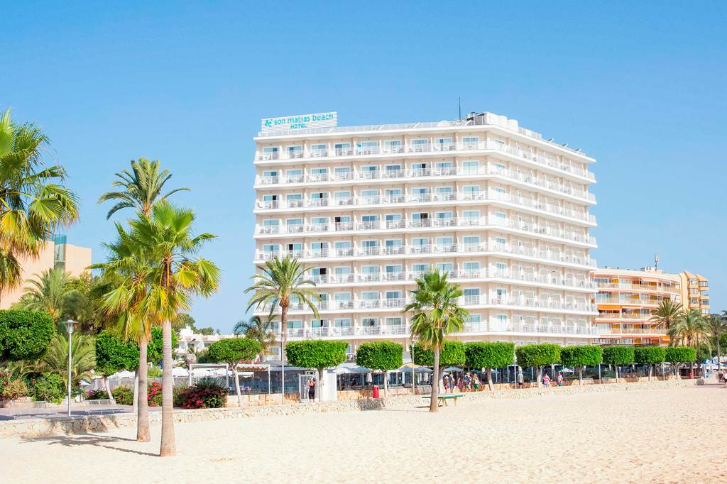 Summer ’22 Beachfront Adult Only Majorca - Image 10
