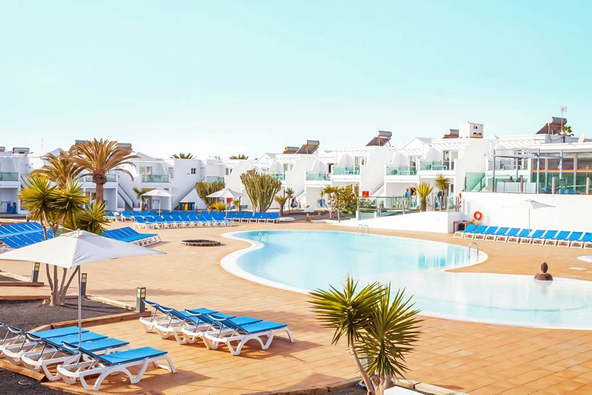 LAST MIN Mid June Lanzarote Palm Hotel - Image 1