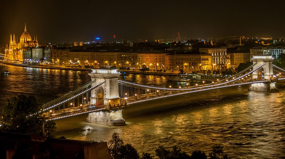 Late November 4* Budapest NInja BARGAIIN - Image 1