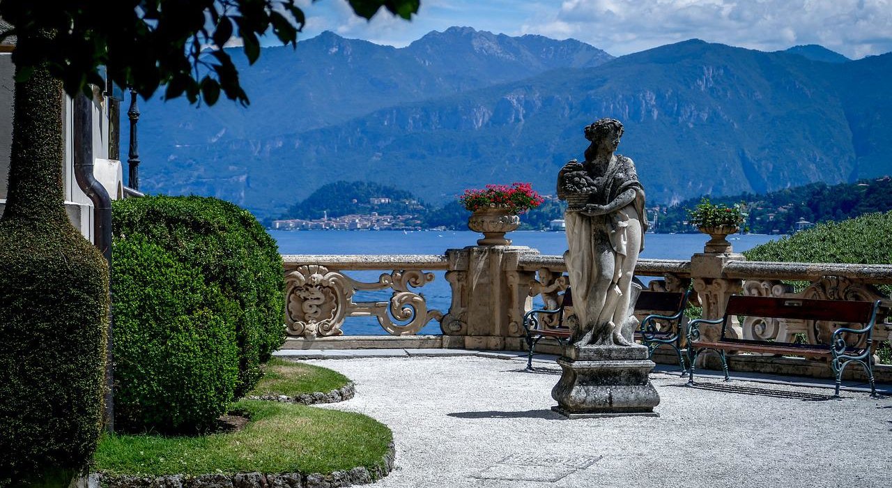 Lake Como, Italian Lakes & St Moritz - Image 6