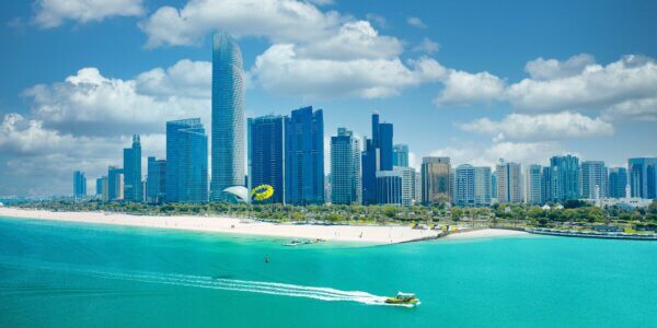 Luxury Abu Dhabi Short Break w/ Business Class Travel