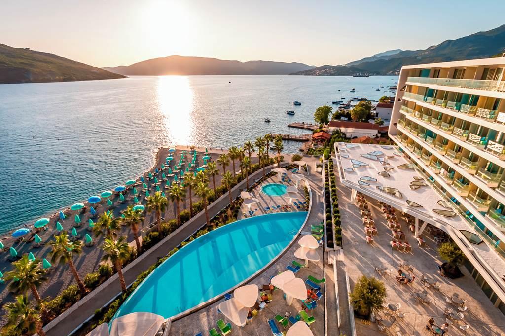 Early May Luxury 5* Break to Beautiful Montenegro - Image 1