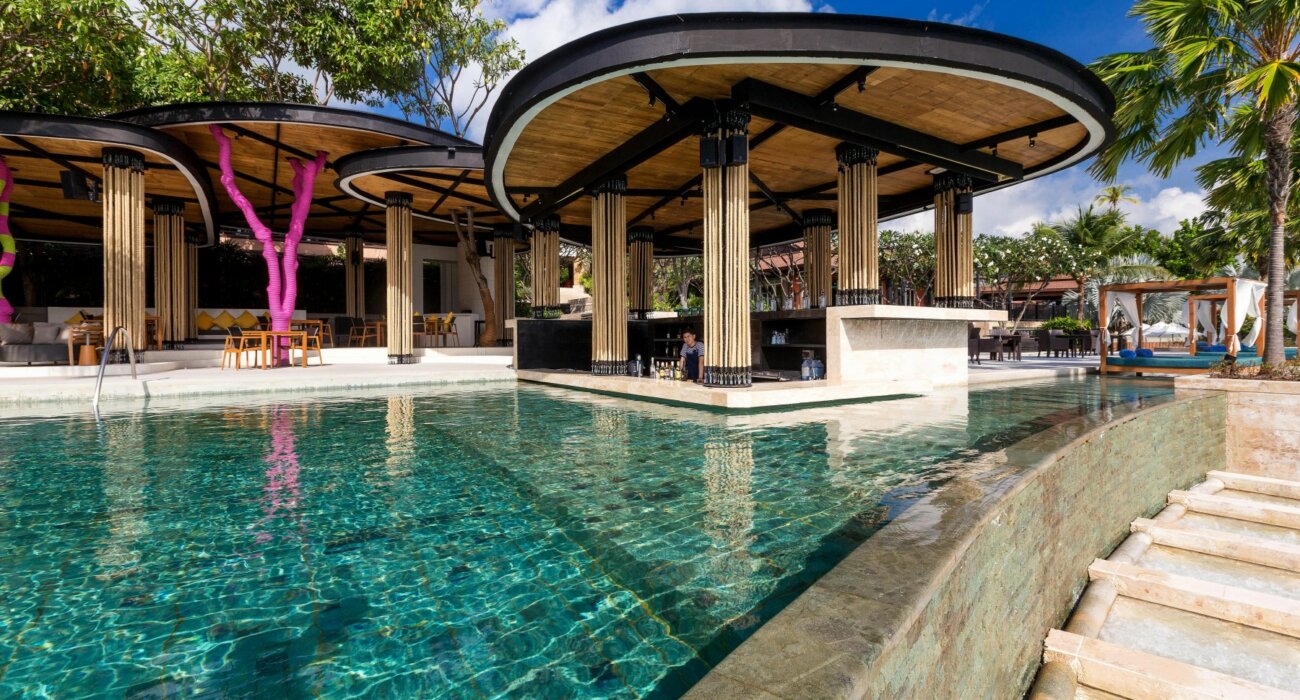 Luxury Bangkok & Phuket Thailand Twin Centre - Image 9