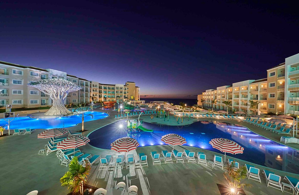 Tenerife 5* Fairytale All Inclusive Family Holiday - Image 2