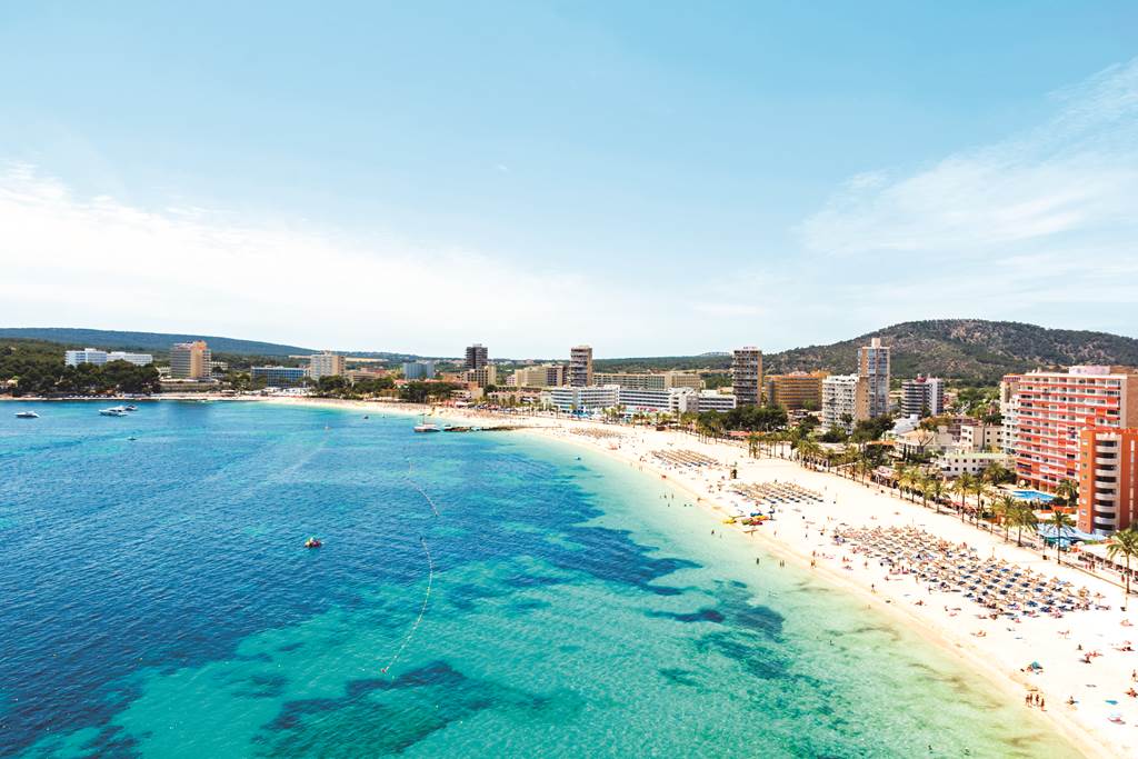 VIBE Chilled Out Stylish Magaluf Break - Image 8