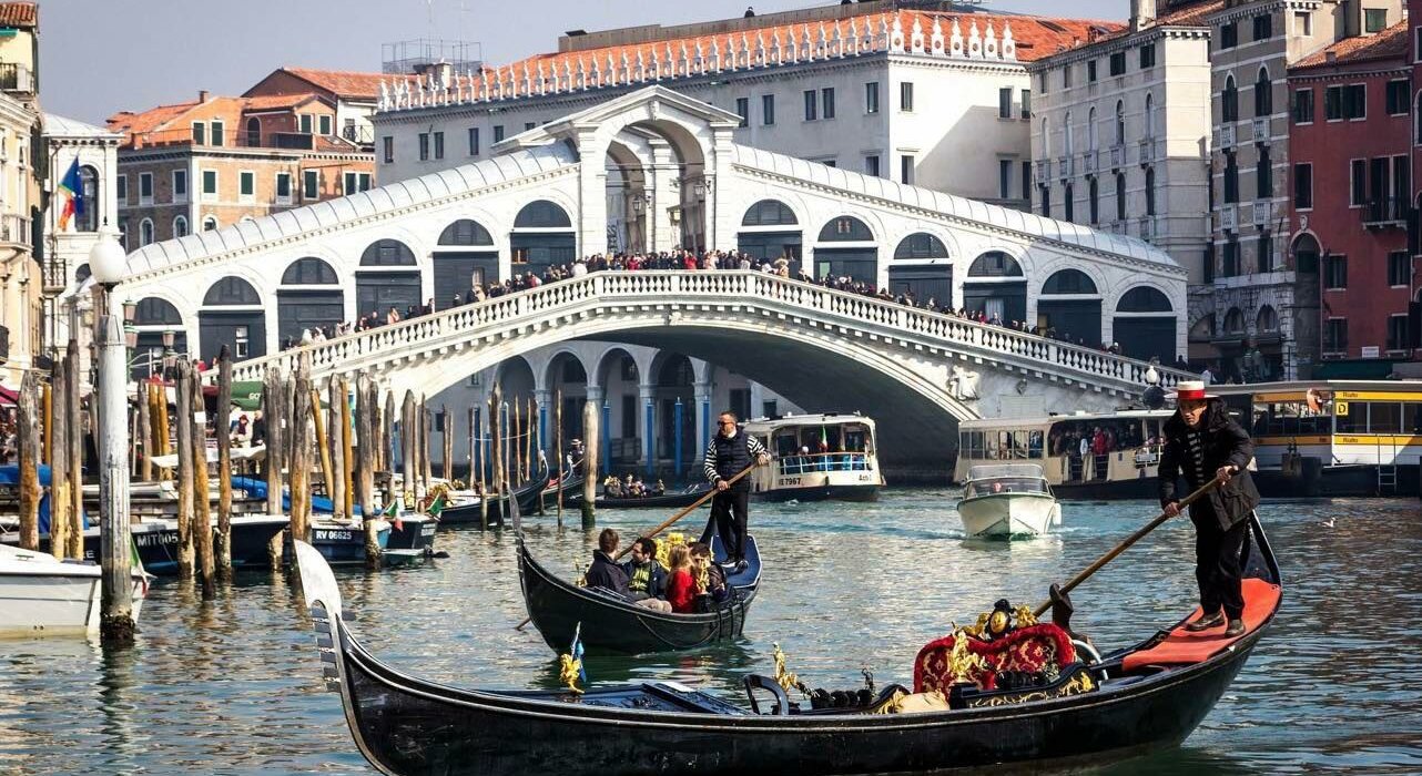 Christmas Gift Idea: Venice Italy £199 City Break - Image 1