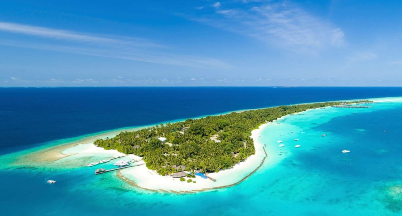 MALDIVES ALL INCLUSIVE 2 WEEKS 2 ISLANDS - Image 1