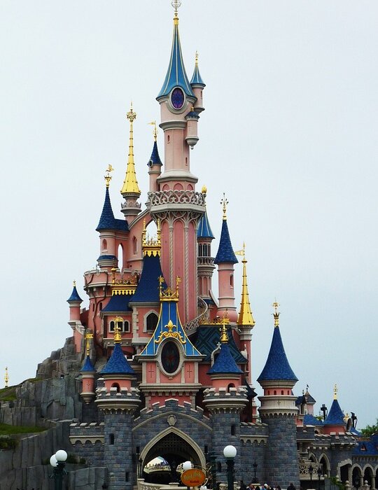 Disneyland Paris Family Jan ’24 Special - Image 1