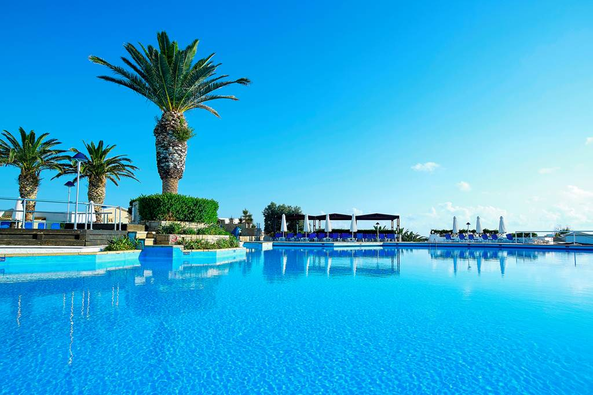Simply Luxe 5* Crete Early May Getaway - Image 2