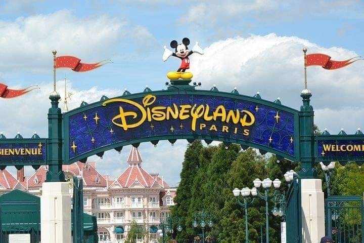 November Family Special to Disneyland Paris - Image 1