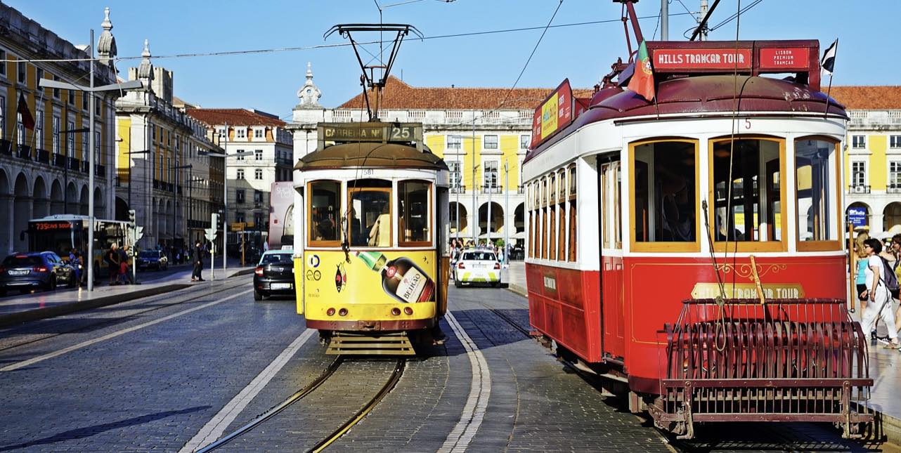 LAST MIN Lisbon Portugal City Break Value - Image 1