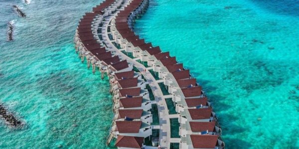 Luxury Maldives Dream Family Early Summer Offer