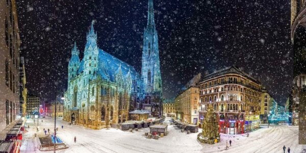 Visit the Christmas Markets in Vienna Austria