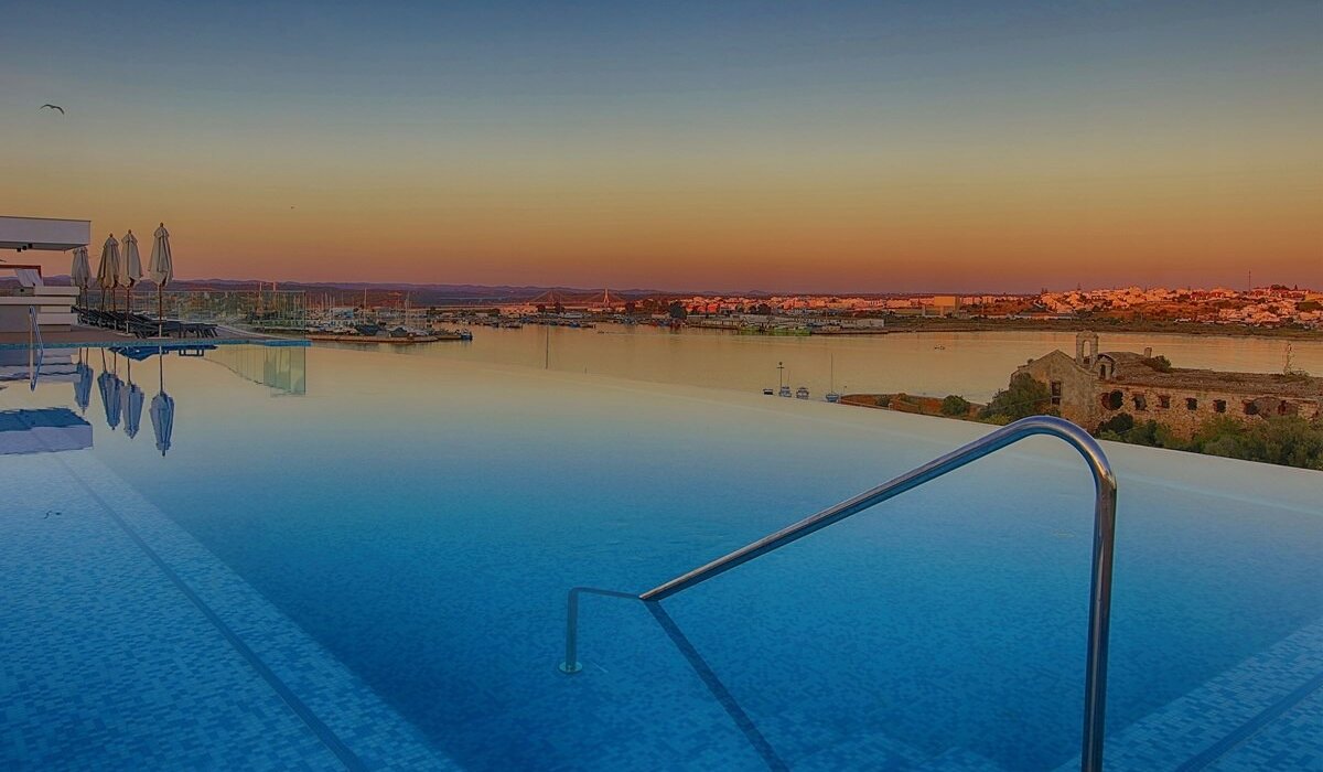 ALGARVE ADULTS ONLY LUXE WITH ROOFTOP POOL - Image 1