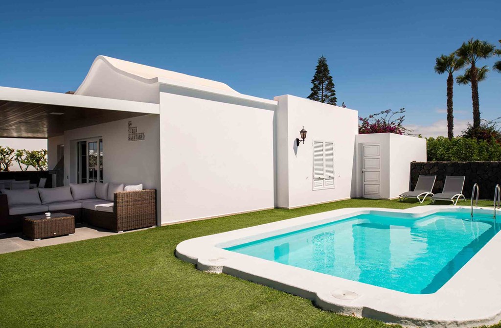 LAST MIN Lanzarote Winter Sunshine Villa Option - Image 2