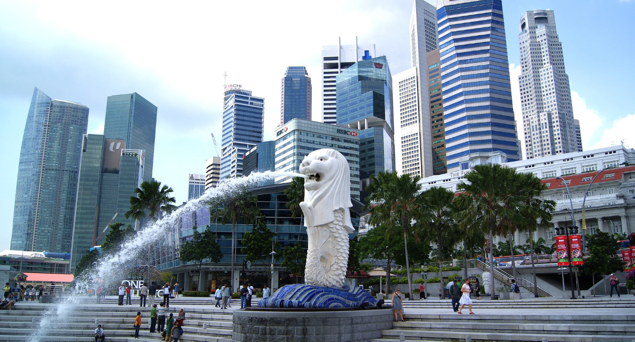 Formula 1 Grand Prix Singapore Sept 2023 - Image 6