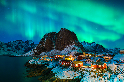 Lapland’s Breathtaking Northern Lights - Image 1