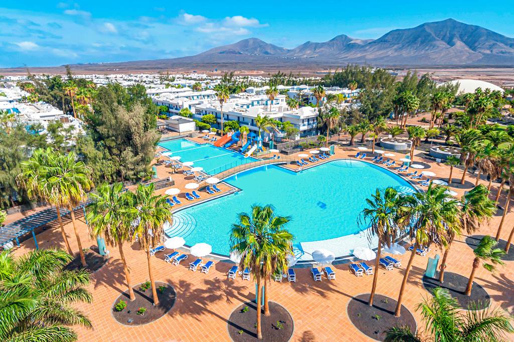 Early Summer ’24 Lanzarote Larger Family Offer - Image 1