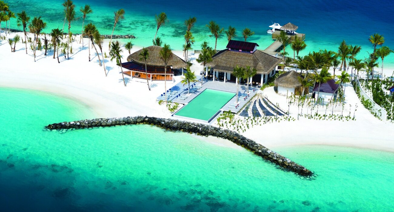 Bucket List Ticker: Dream Break to the Maldives - Image 1