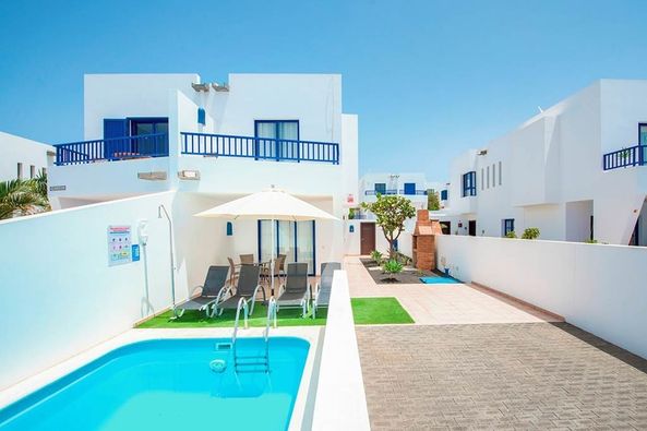 Lanzarote Summer Family Villa Private Pool - Image 1
