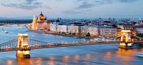 Autumn Budapest City Break with Danube Cruise