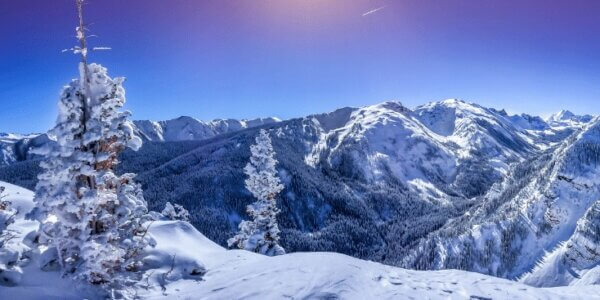 Spend Christimas or New Year on Austria Ski Slopes