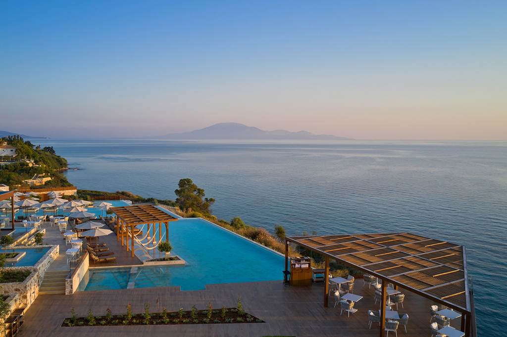 5* Luxury in Greece with Private Pool - Image 3