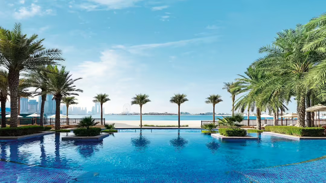 Summer 5* Family Special to the Palm Dubai - Image 1