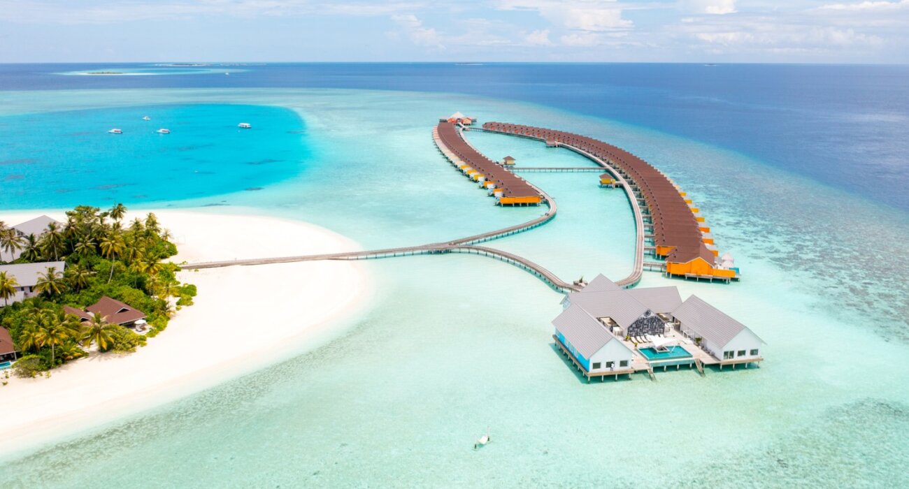 5* FAMILY MALDIVES – OVERWATER VILLA WITH PRIVATE POOL - Image 2