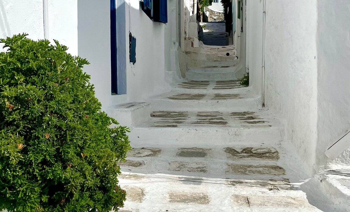 Stunning Santorini Greece Short Break - Image 2