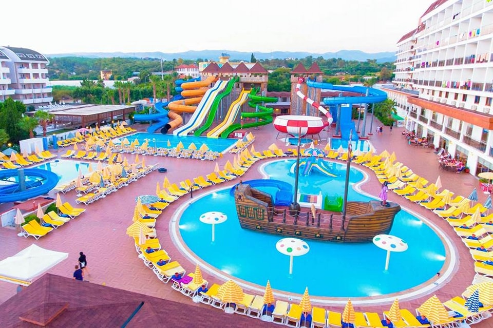 Eftalia Splash Resort Peak Summer ’25 Family Fun - Image 3