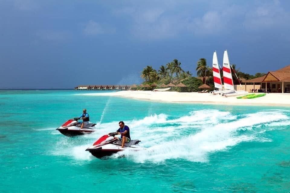 Ultimate Adults Luxury Break to Hard Rock Maldives - Image 3