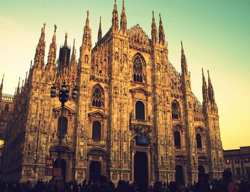 Visit The Christmas Markets in Milan Italy - Image 1