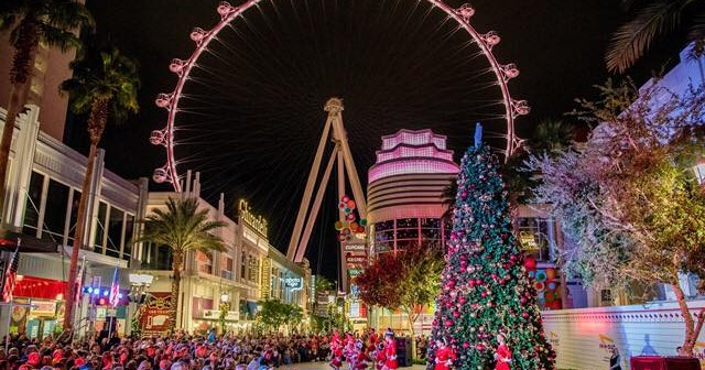 Vegas …. Christmas Escape? Yes Please! - Image 1