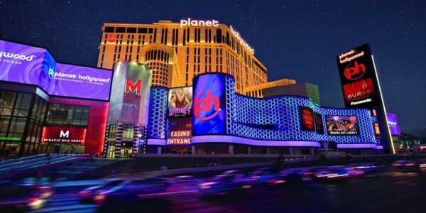 Summer Special to Las Vegas with Business Class Flights