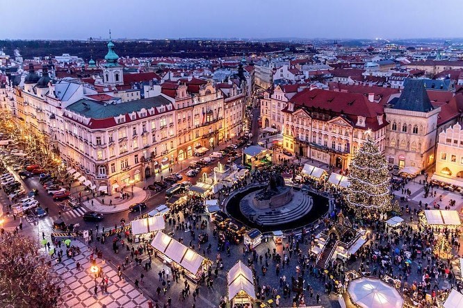LAST MIN Christmas Markets Break to Prague - Image 1