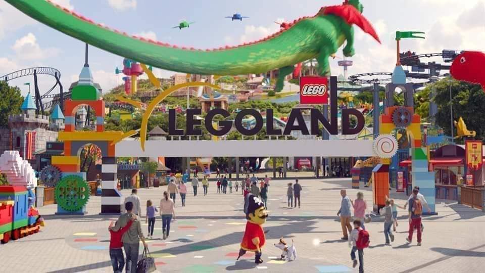 Legoland Windsor Summer Family Short Break - Image 1