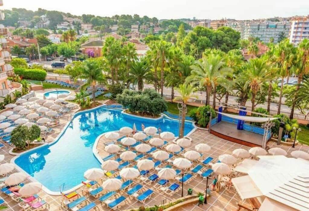 Summer 4* Family Special to Salou Spain - Image 2