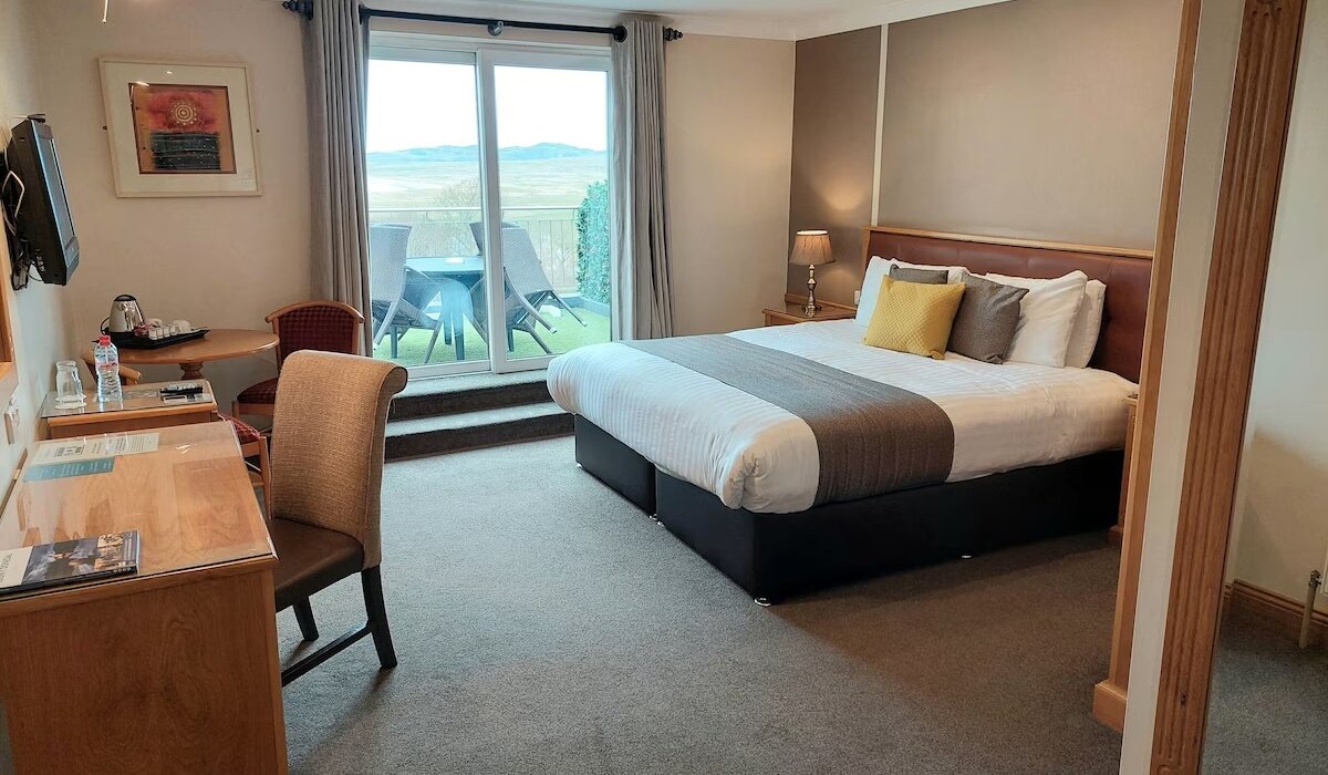 Ballyliffin Lodge & Spa May Bank Hols Special - Image 2