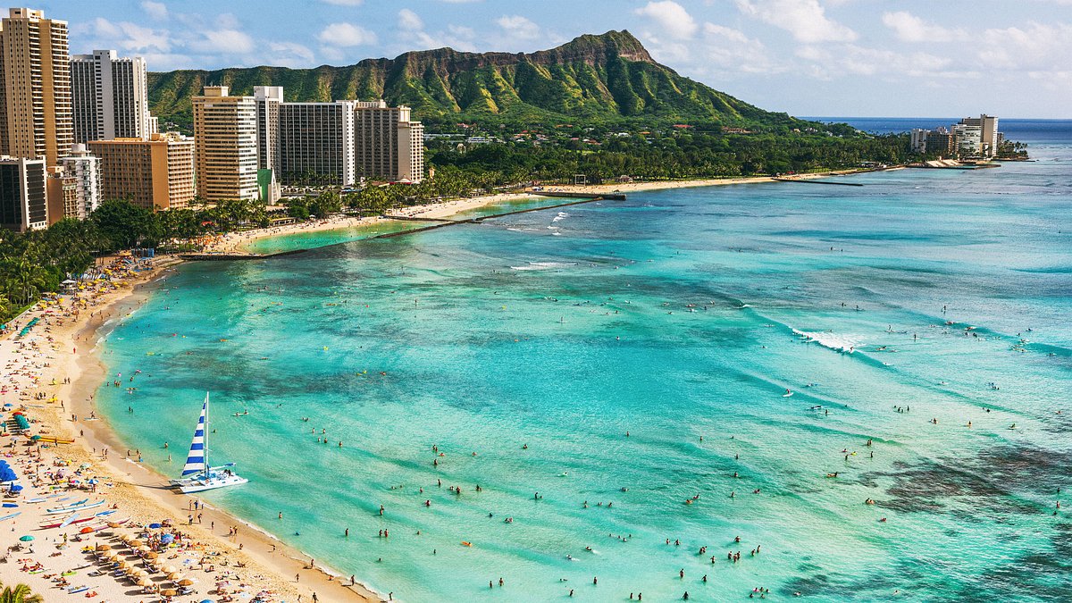 BUCKET LIST Honolulu Hawaii Dream Break - Image 1