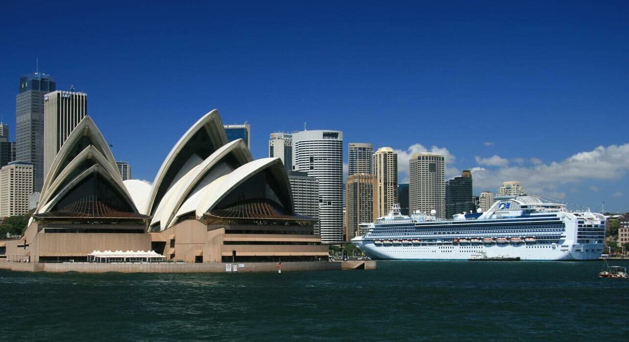 BUCKET LIST Australia Cruise & Stay Special - Image 1