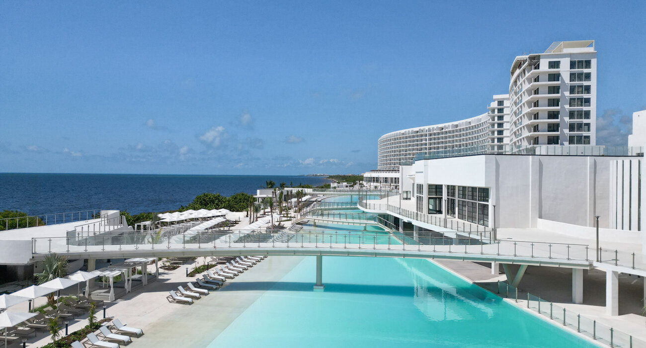 5 STAR CANCUN MEXICO NINJA ESCAPE - Image 3