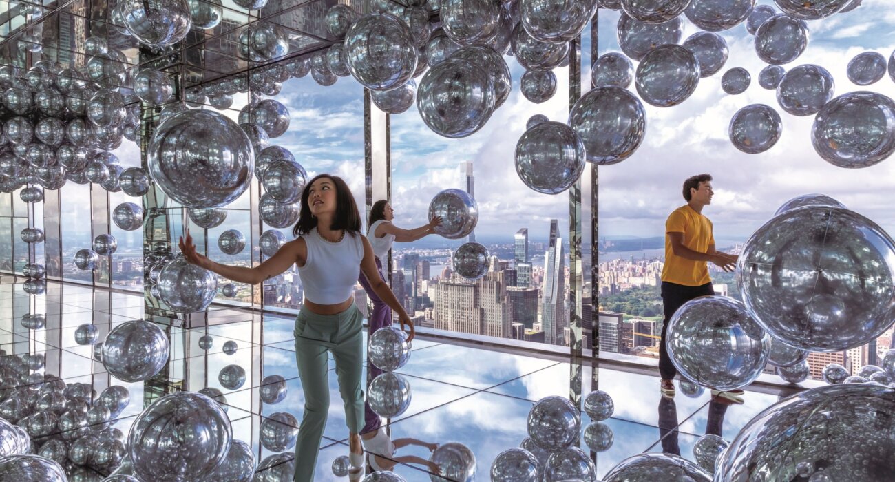 Experience the MAGIC of New York at Christmas - Image 4