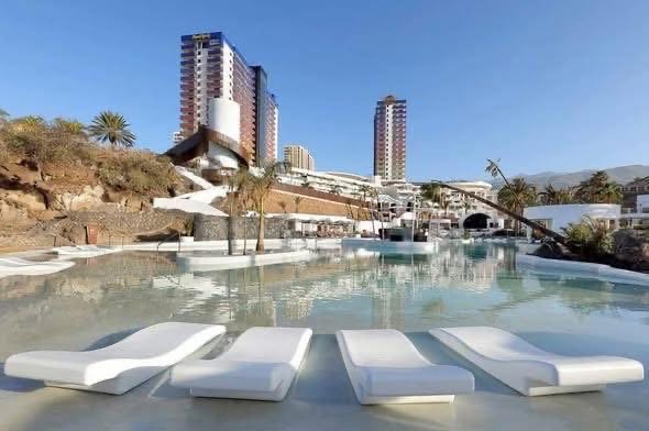 Holiday like a Rockstar – Hard Rock Tenerife - Image 4