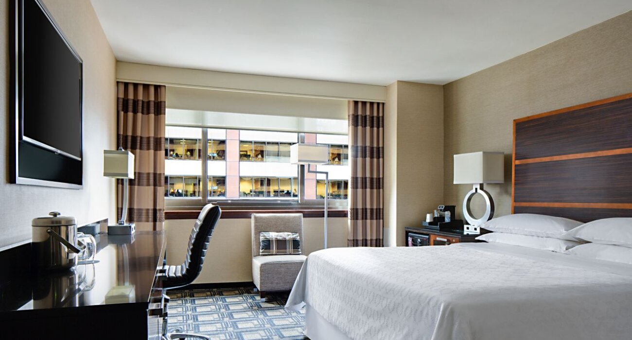 NYC USA Black Friday Shopping Trip - Image 3