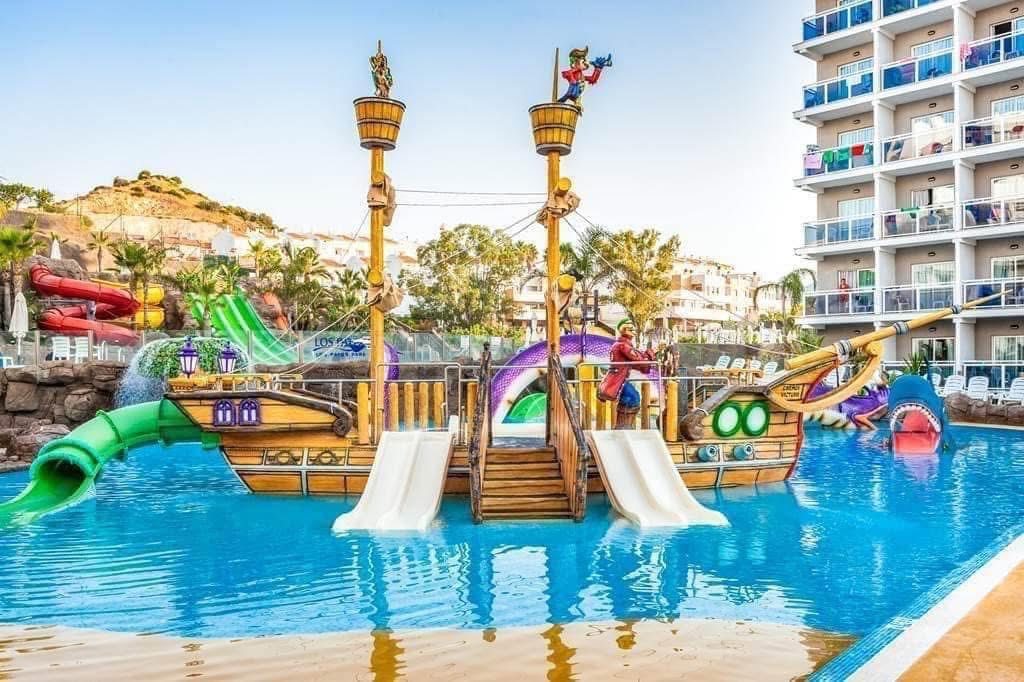 May Bank Hols Mini Break to Family Fave Costa Del Sol - Image 3