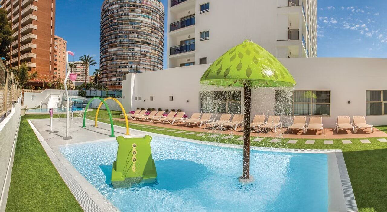 Summer Hols Family of 3 Special to Benidorm - Image 2