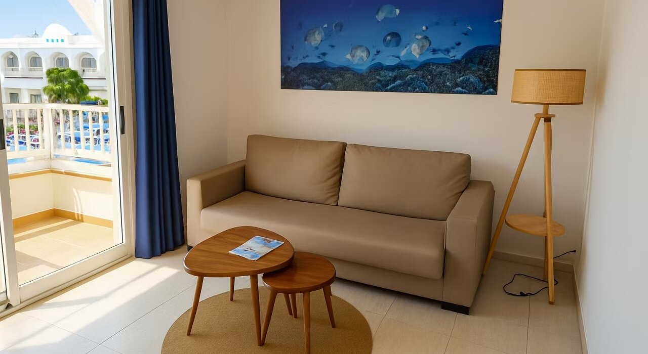 Escape the Rain – Early Spring Fuerteventura Sunshine - Image 3