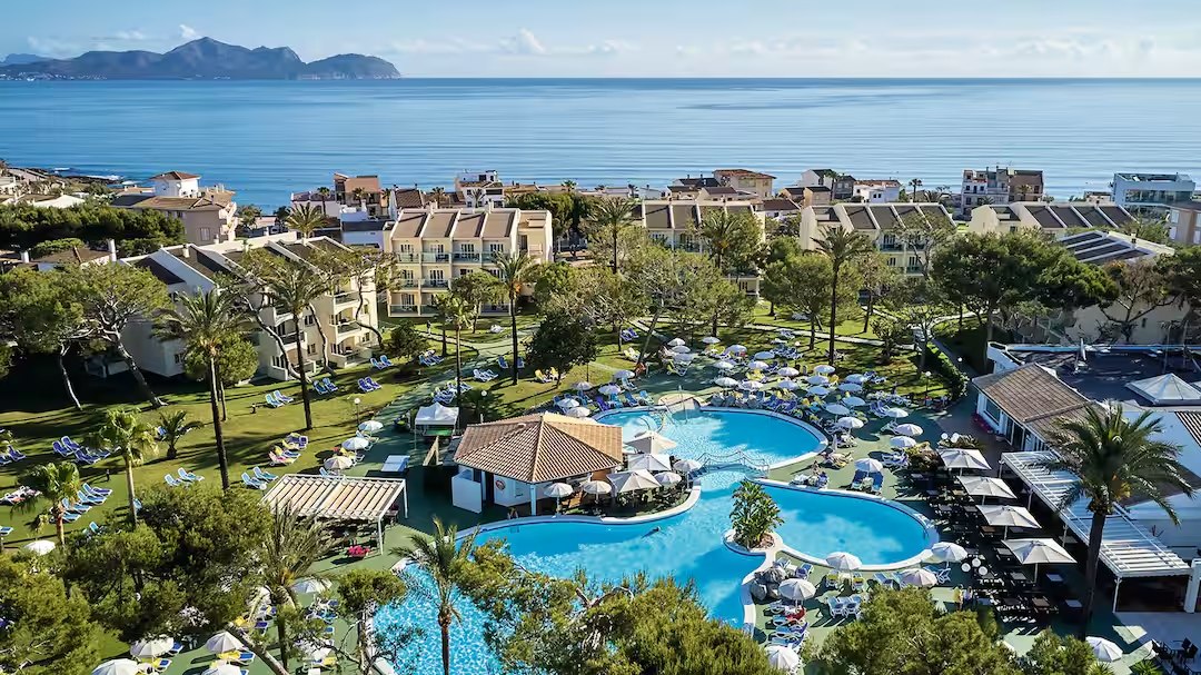 Mid May 4* Majorca Sunshine HALF BOARD Offer - Image 1